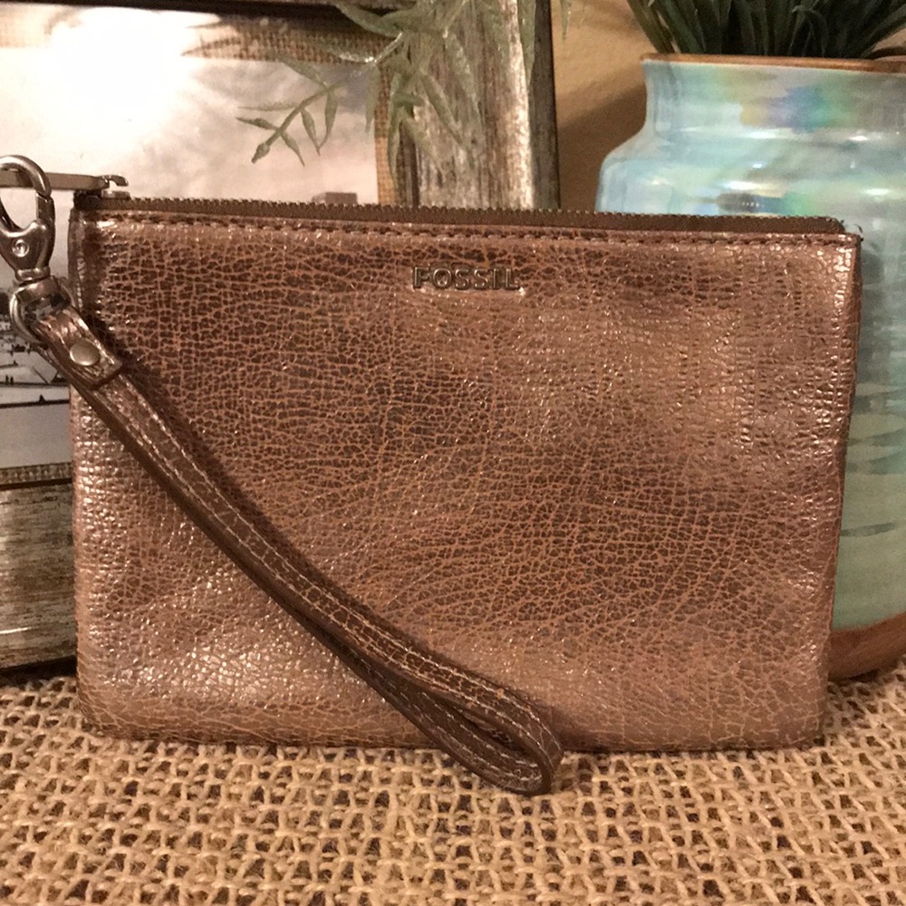 Fossil Wristlet